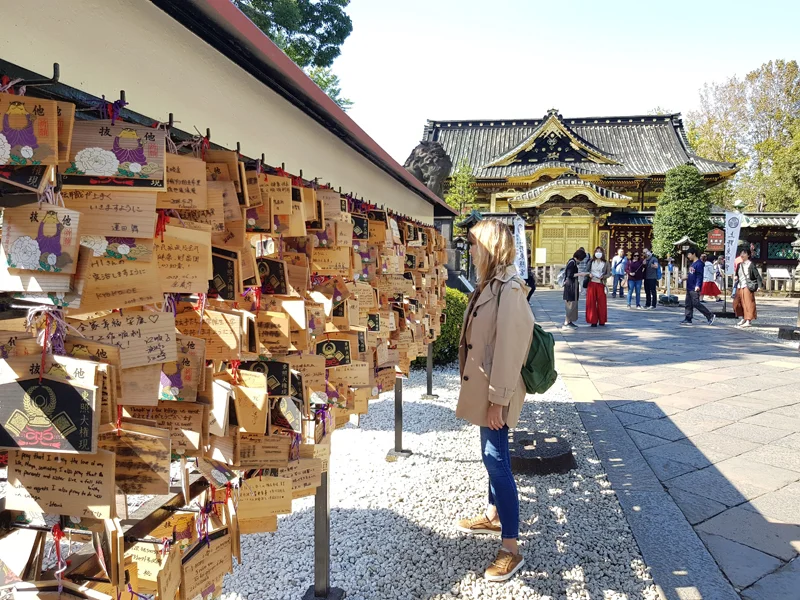 Santuario Ueno Toshogu en Tokio, Japón