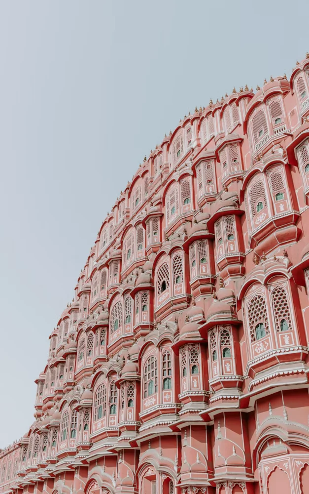 Fachada del Hawa Mahal en Jaipur, India